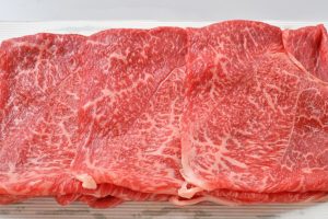 豚捨本店の和牛すき焼き用もも肉