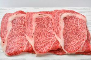 豚捨本店の和牛すき焼き肉霜降りロース・肩ロース