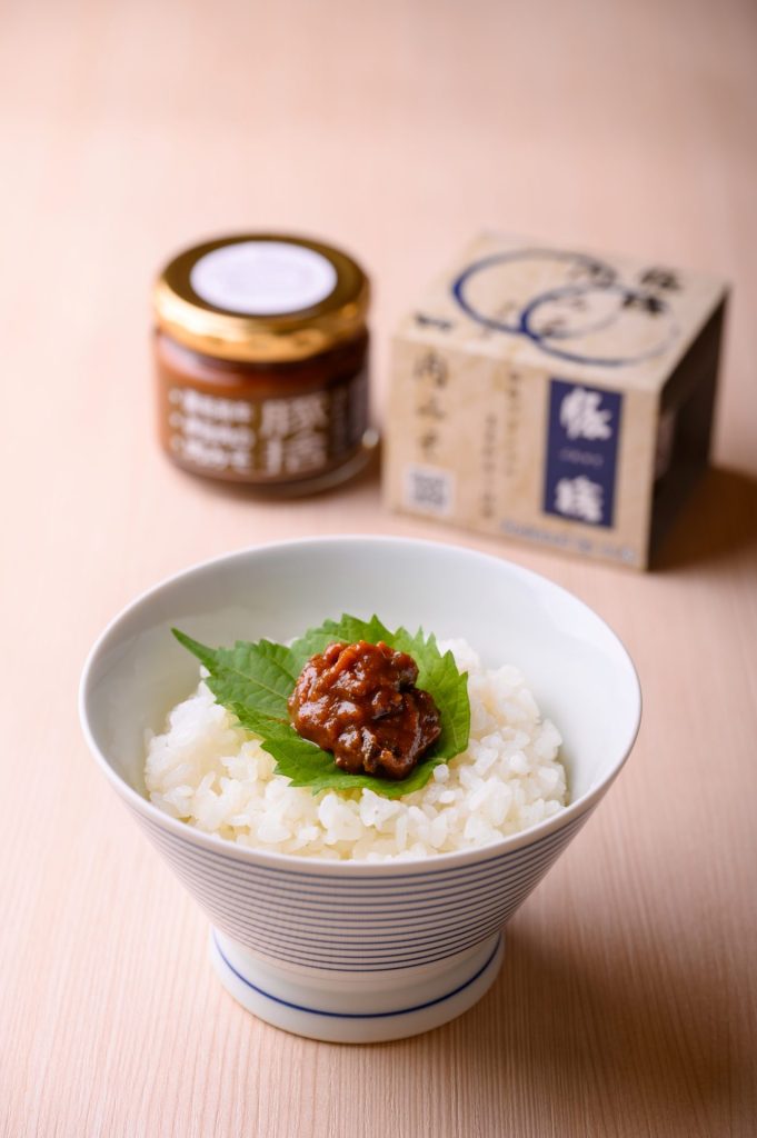 肉みそ ごはんのせ