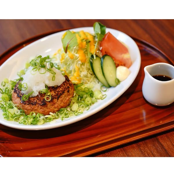 おろしポークハンバーグ　１０食限定！