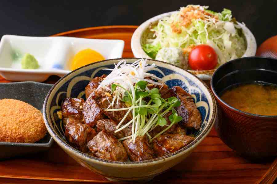 ビフテキ丼