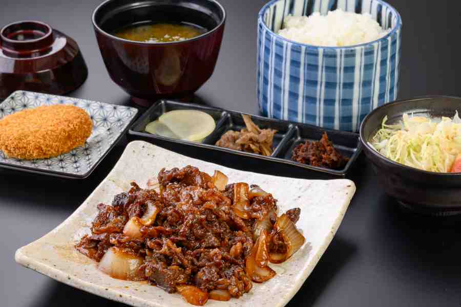 ぶたすて定食