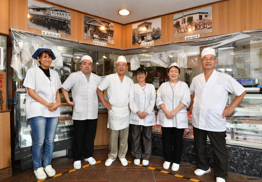 豚捨本店スタッフ